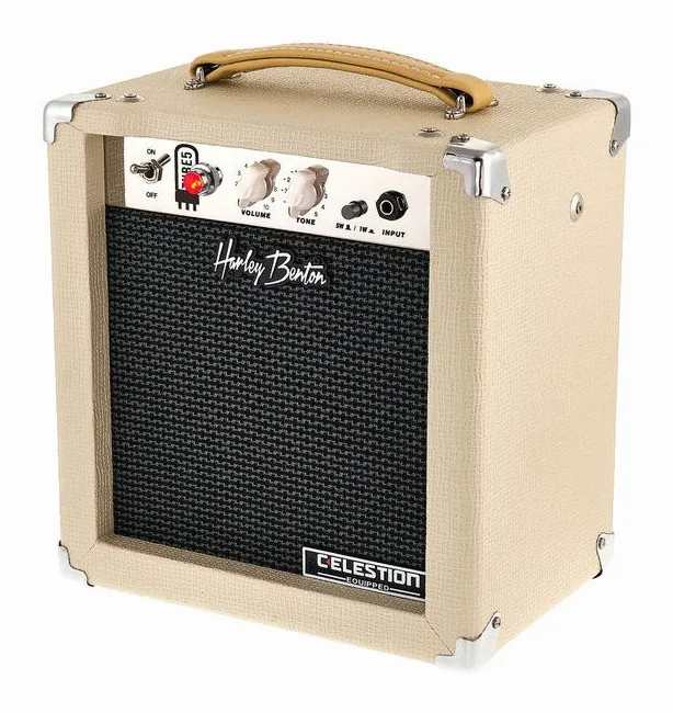 Harley Benton TUBE5 Celestion in primo piano frontale