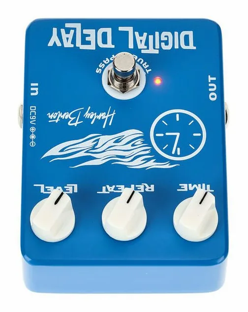 Harley Benton Digital Delay, connettori sul retro dell'unita