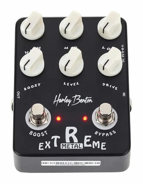 Harley Benton Extreme Metal, led e interruttore a pedale