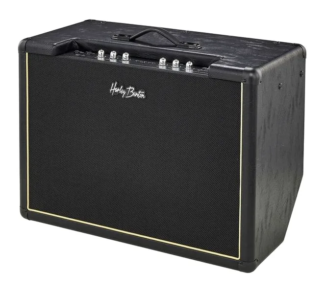 Harley Benton G212A-FR Active Cabinet in primo piano frontale