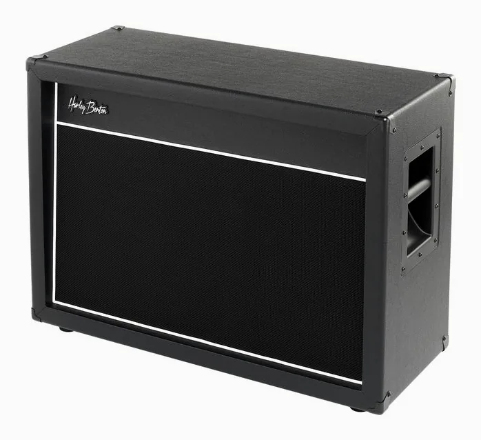 Harley Benton G212Plus Unloaded in primo piano frontale