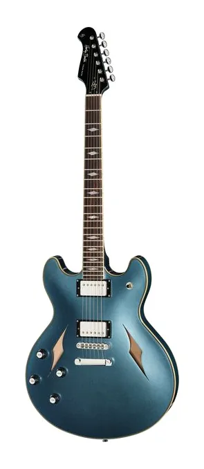 Harley Benton HB-35TL Tesla LH Pelham Blue inquadrato di fronte su sfondo neutro