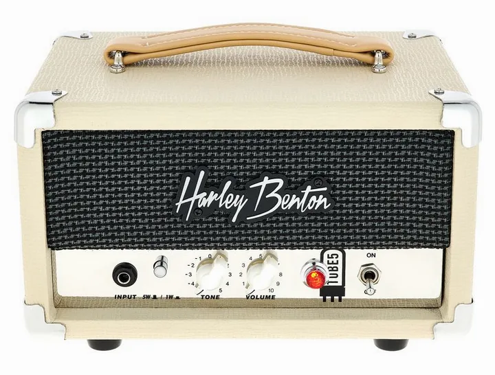 Harley Benton TUBE5 Head, pannello dei controlli in primo piano