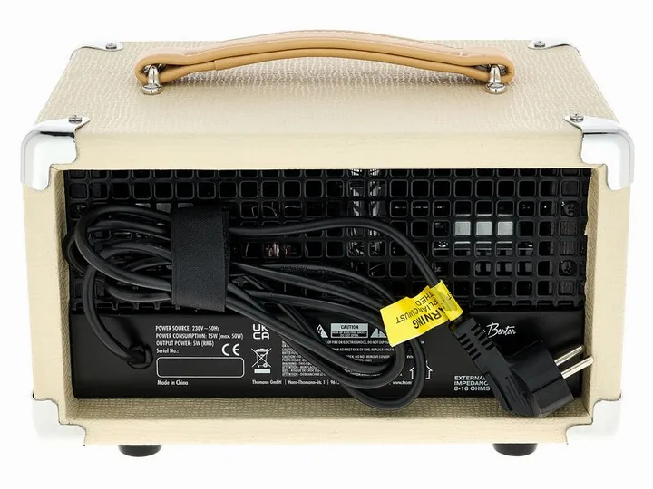 Harley Benton TUBE5 Head, retro con le prese di collegamento