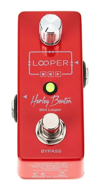 Harley Benton Mini Looper, led e interruttore a pedale