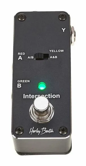 Harley Benton MiniStomp Intersection, connettori sul retro dell'unita