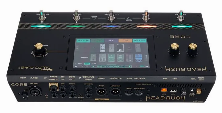 Headrush Core, led e interruttore a pedale