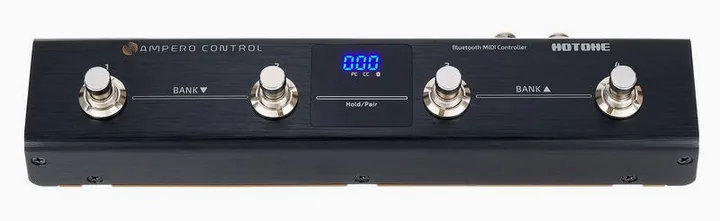 Hotone Ampero Control, footswitch in primo piano