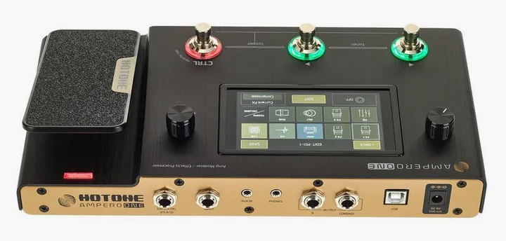 Hotone MP-80 Ampero One, retro con le prese di collegamento