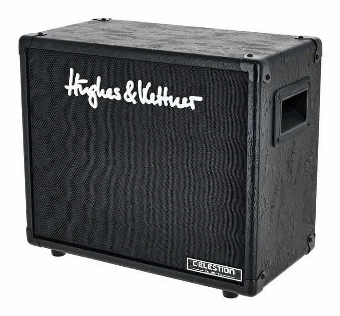 Hughes & Kettner Spirit 10 Celestion, retro con le prese di collegamento