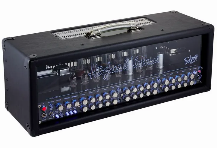 Hughes & Kettner Triamp Mark 3, logo e finiture del pannello frontale