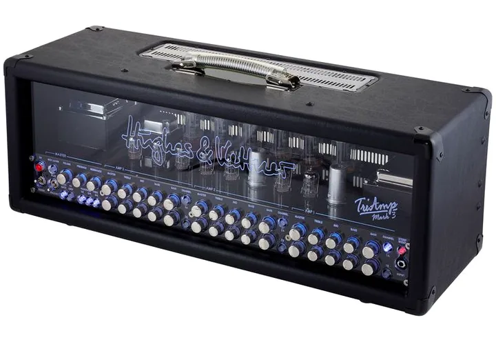 Hughes & Kettner Triamp Mark 3 visto di fronte