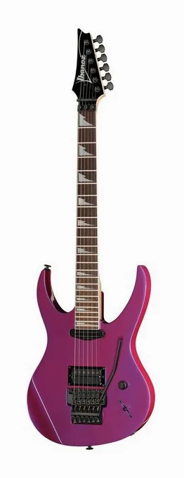 Ibanez 540PIII-PN inquadrato di fronte su sfondo neutro