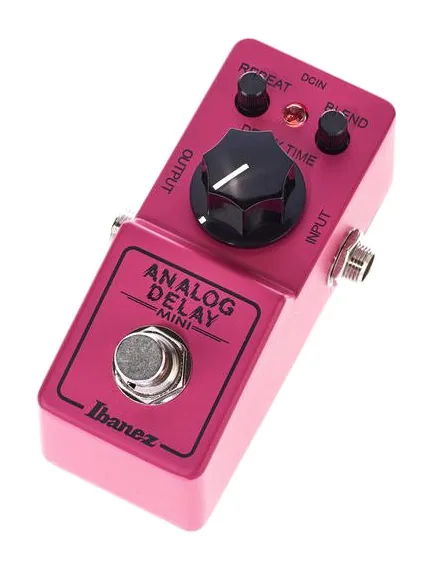 Ibanez ADMini Delay Pedal visto di fronte