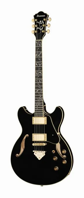 Ibanez AS93SP-BK inquadrato di fronte su sfondo neutro