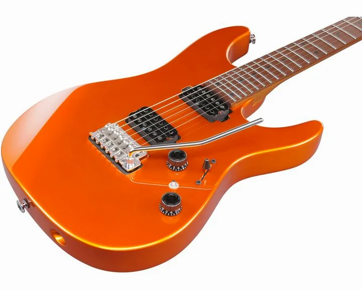 Ibanez AZ2402-ROM, capotasto e prime posizioni della tastiera