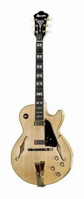 Ibanez GB10-NT in primo piano frontale