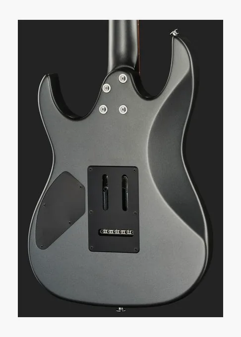 Ibanez GRX120SP-NGM, corpo e verniciatura in primo piano