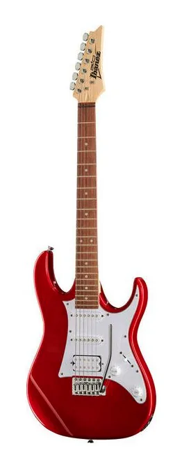 Ibanez GRX40-CA inquadrato di fronte su sfondo neutro