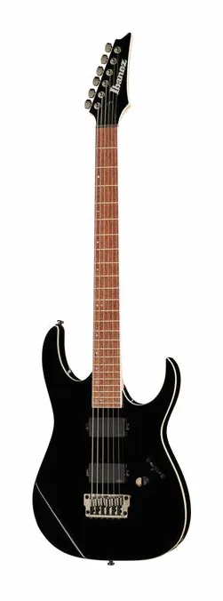Ibanez RGIB21-BK inquadrato di fronte su sfondo neutro