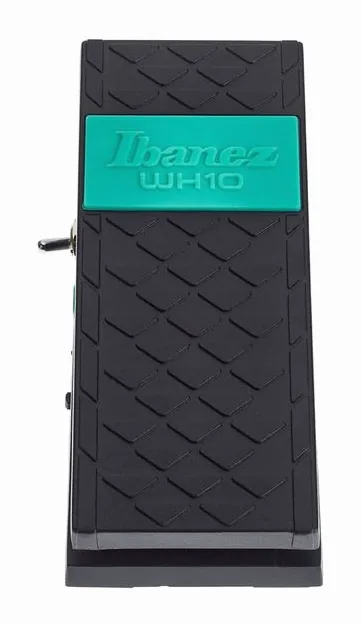 Ibanez WH10V3 Wah Pedal, footswitch in primo piano