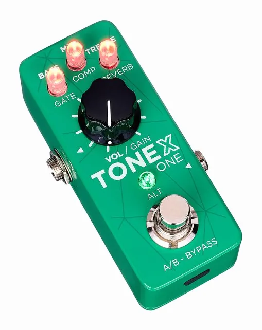 IK Multimedia ToneX One Limited Green, angolo del cabinet