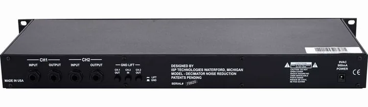 ISP Technologies Decimator Pro Rack G, footswitch in primo piano