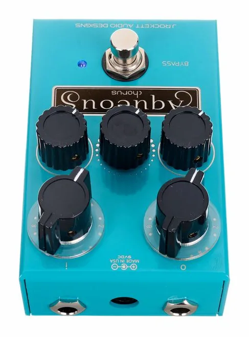J. Rockett Audio Designs Aqueous Chorus, connettori sul retro dell'unita