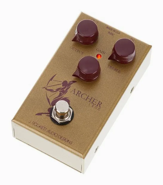 J. Rockett Audio Designs Archer Ikon in primo piano frontale