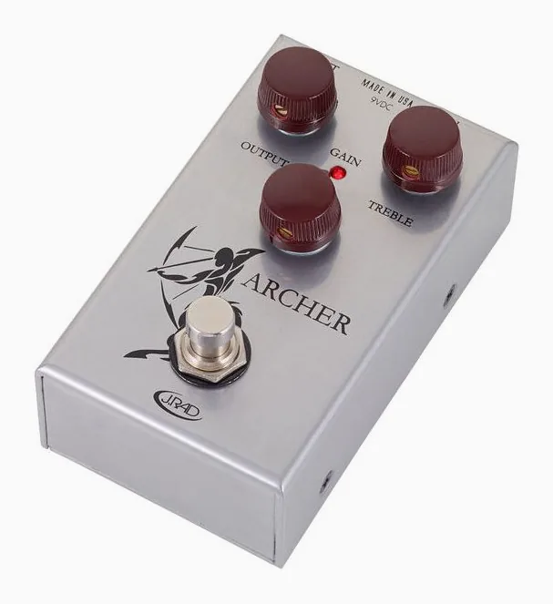 J. Rockett Audio Designs Archer in primo piano frontale