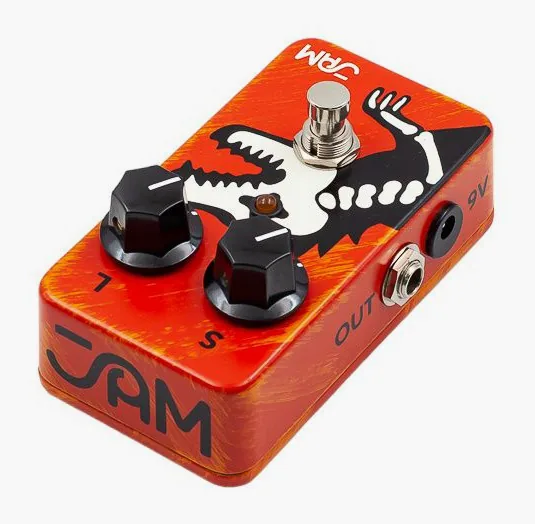 JAM pedals Dyna-ssoR, footswitch in primo piano