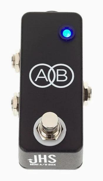 JHS Pedals Mini A/B Box, led e interruttore a pedale