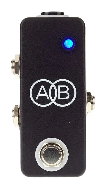 JHS Pedals Mini A/B Box, ingressi e uscite laterali