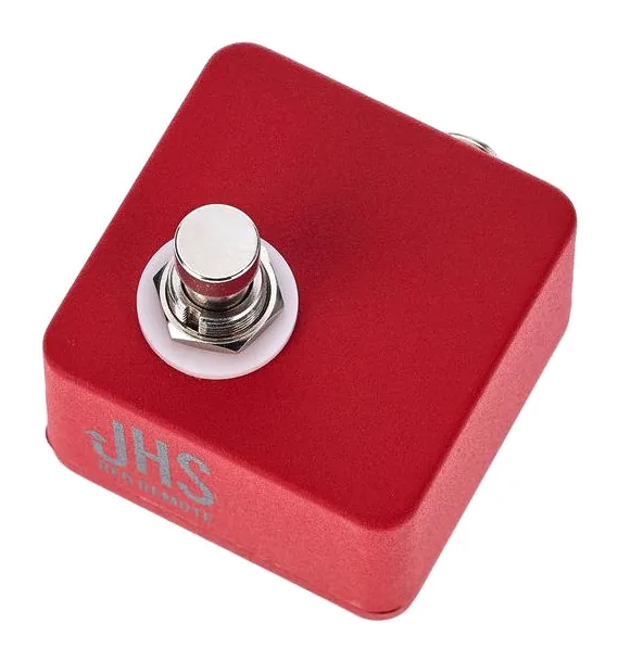 JHS Pedals Red Remote visto di fronte