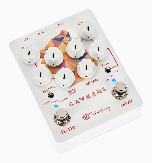 Keeley Caverns Delay Reverb V2, ingressi e uscite laterali