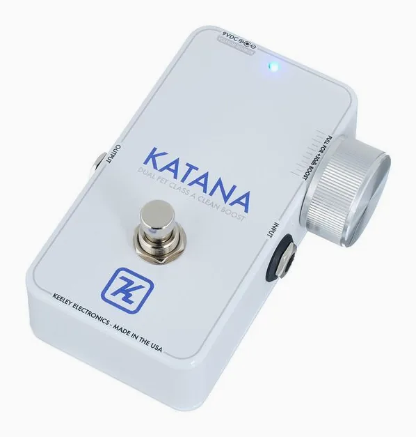 Keeley Katana Clean Boost visto di fronte