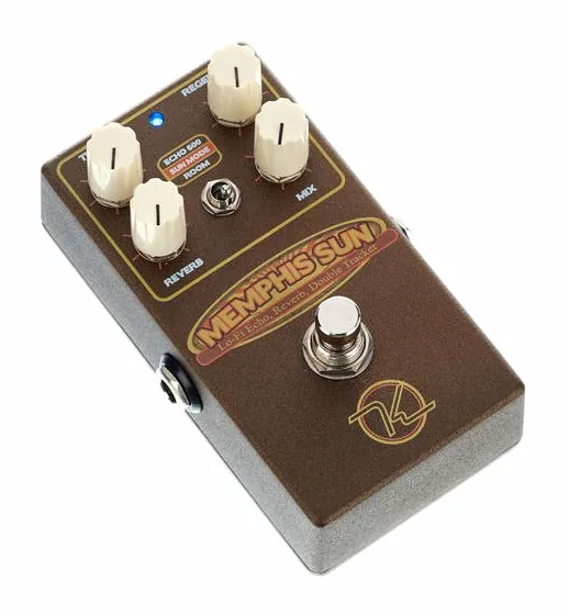 Keeley Memphis Sun Echo & Reverb, connettori sul retro dell'unita