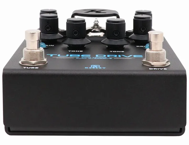 Keeley Tube Drive Overdrive, ingressi e uscite laterali