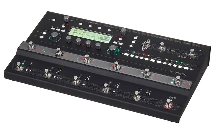 Kemper Profiler Stage MK 2 inquadrato di fronte su sfondo neutro
