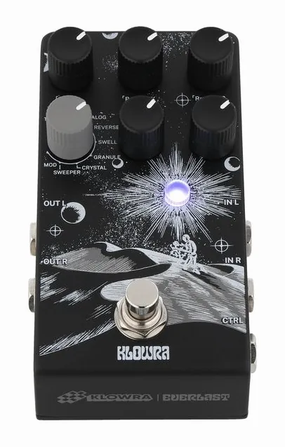 Klowra Everlast Stereo Delay, led e interruttore a pedale