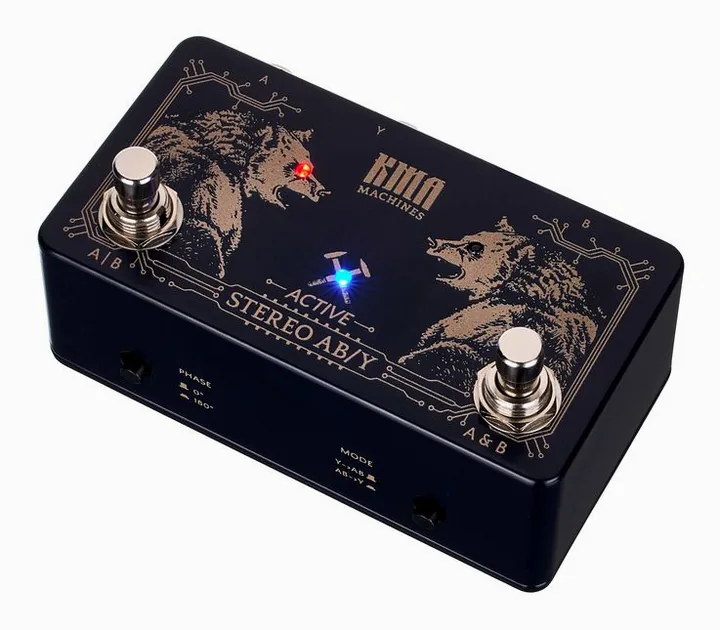 KMA Audio Machines Active Stereo AB/Y Switch in primo piano frontale