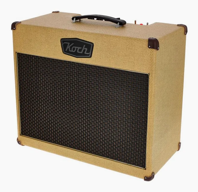 Koch Amps Little Gristle Combo inquadrato di fronte su sfondo neutro