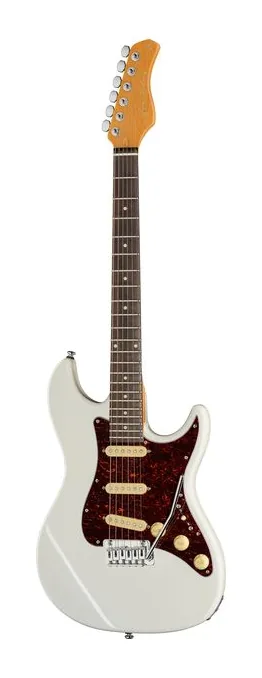 Larry Carlton S3 AWH New Gen inquadrato di fronte su sfondo neutro