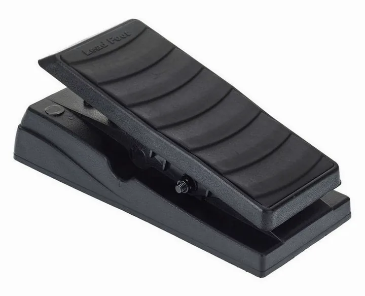 Lead Foot LFV-1, led e interruttore a pedale