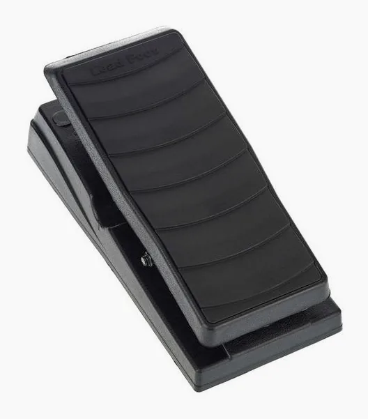 Lead Foot LFX-1, grafica del pannello superiore