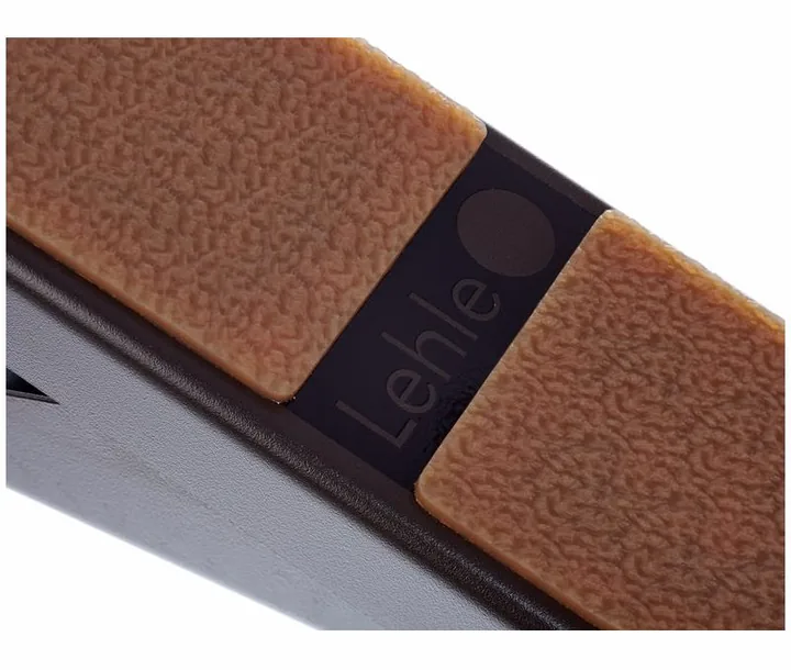 Lehle Mono Volume, footswitch in primo piano