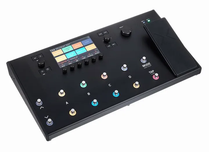 Line6 Helix LT Guitar Process. Bdl 2, vista dall'alto della testata