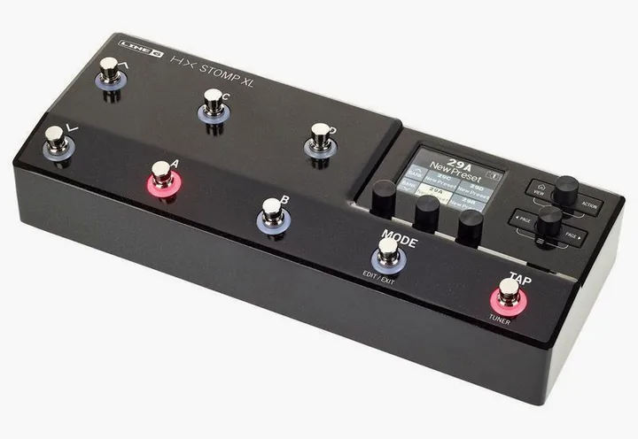 Line6 HX Stomp XL fotografato frontalmente