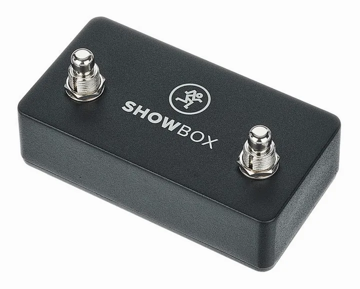 Mackie Showbox Footswitch fotografato frontalmente