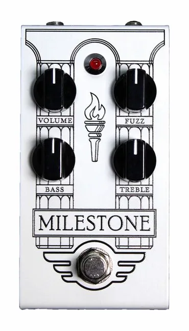 Mad Professor Milestone Fuzz fotografato frontalmente